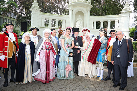 (Foto: Archivio Fotografico Associazione per i Gemellaggi novaresi).